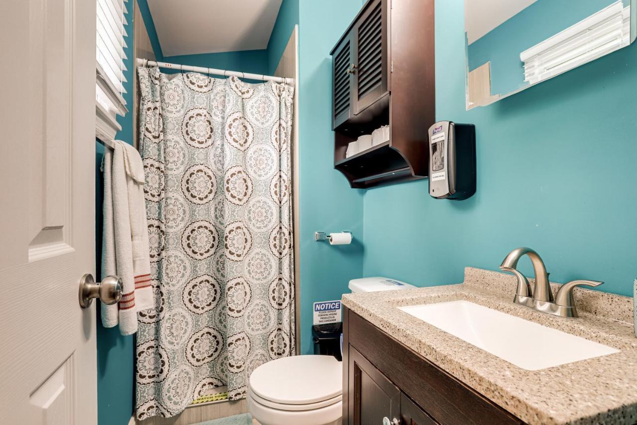 Villa Escape To Our Cozy 3 Bed Rm 2 Bath Unit In Alexandria Va Exterior foto