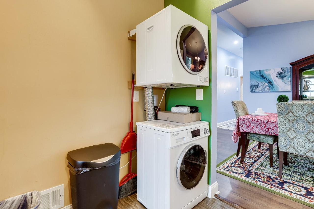 Villa Escape To Our Cozy 3 Bed Rm 2 Bath Unit In Alexandria Va Exterior foto