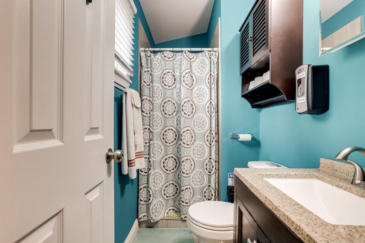 Villa Escape To Our Cozy 3 Bed Rm 2 Bath Unit In Alexandria Va Exterior foto