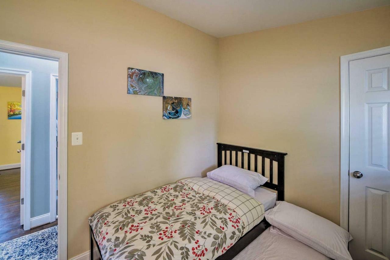 Villa Escape To Our Cozy 3 Bed Rm 2 Bath Unit In Alexandria Va Exterior foto